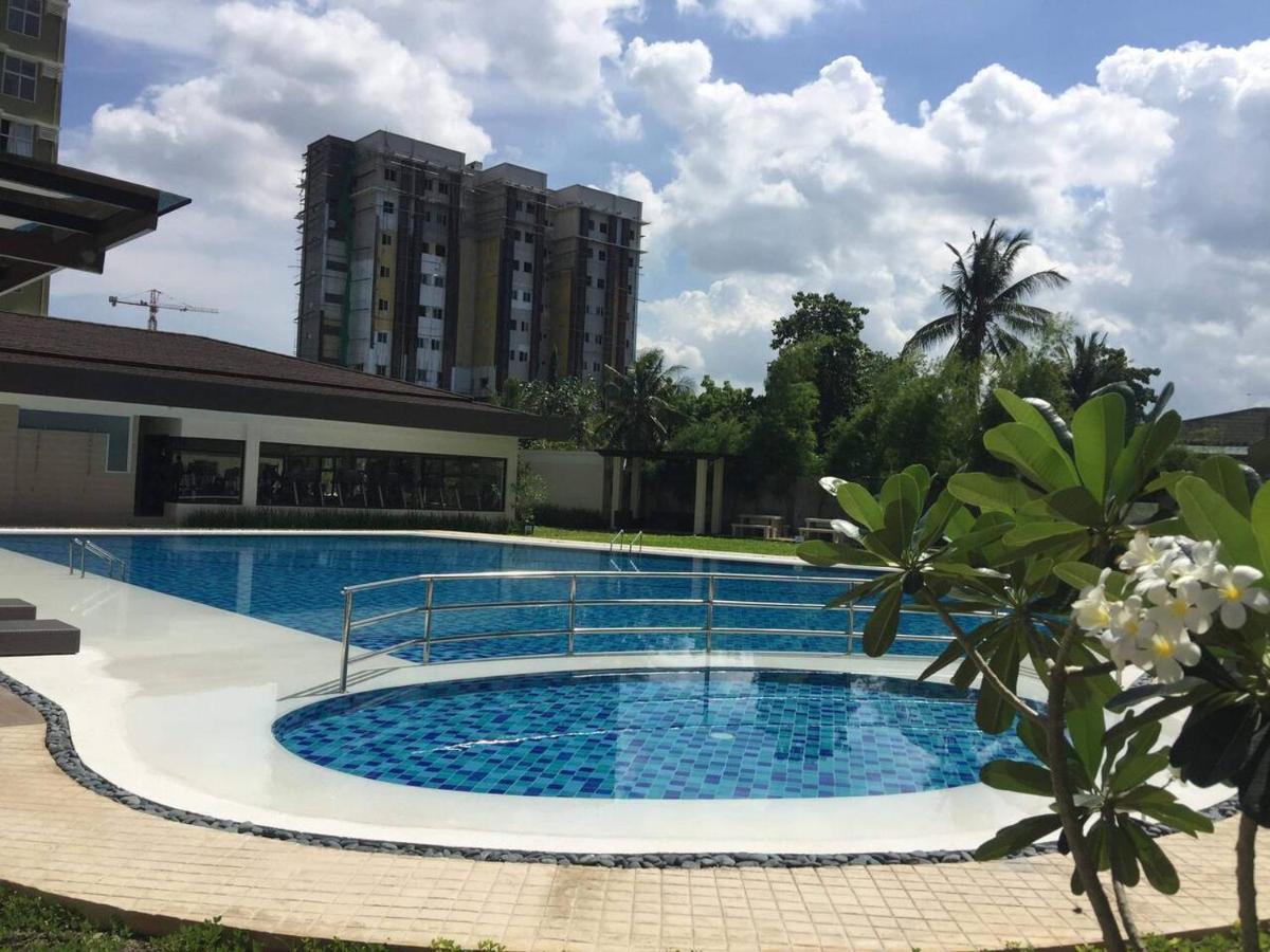 Bamboo Bay Condominium: Urban Near Hospitals & Malls * Cebu
