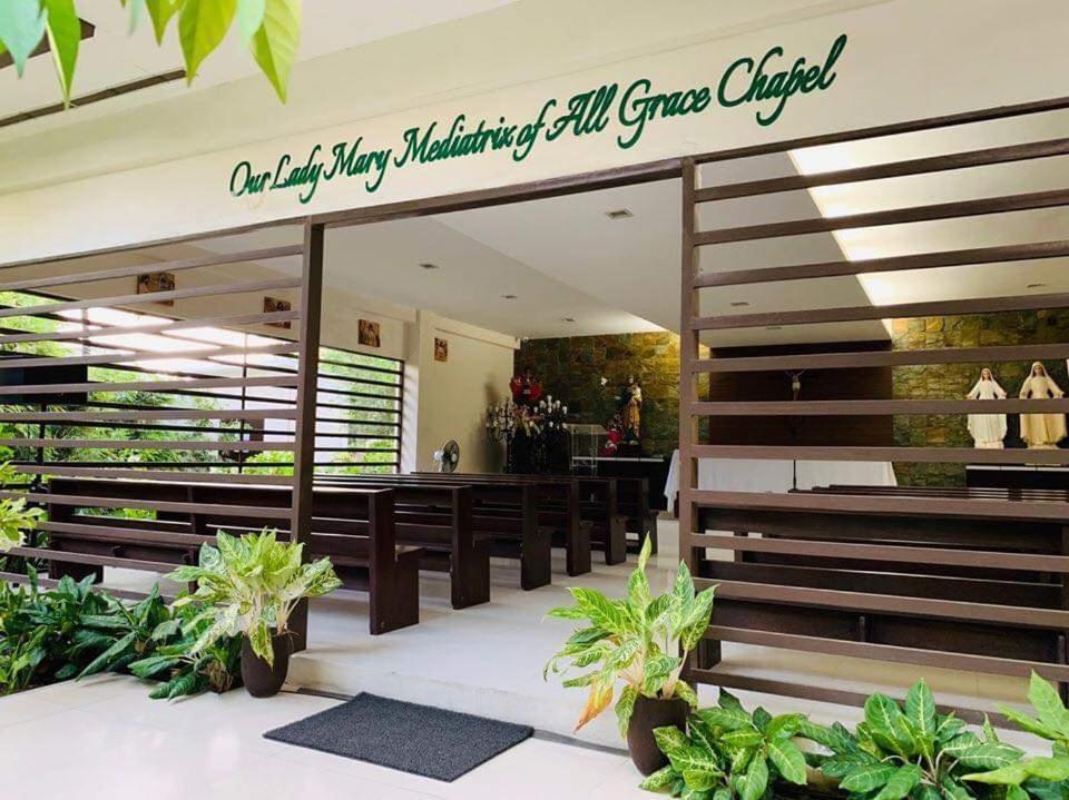 Bamboo Bay Condominium: Urban Near Hospitals & Malls Cebu